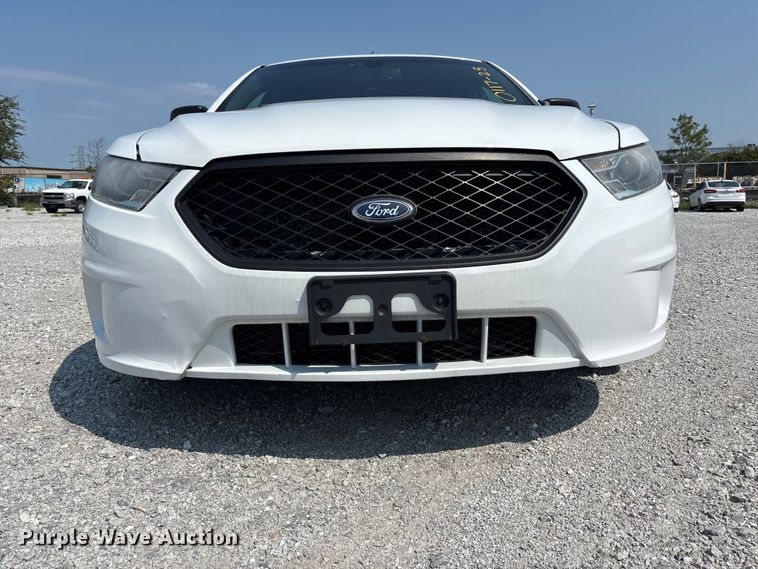 image for item NM9913 2017 Ford Taurus Police Interceptor 