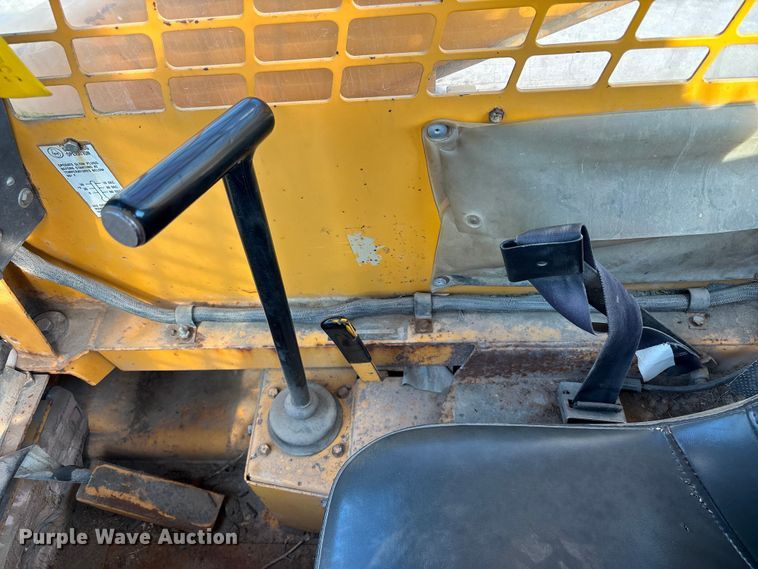 image for item NM9920 1991 Gehl SL5625 skid steer loader