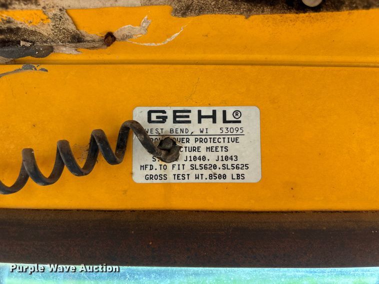 image for item NM9920 1991 Gehl SL5625 skid steer loader