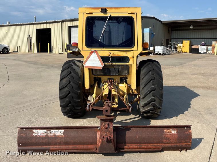 image for item NM9921 1990 Ford 250C tractor