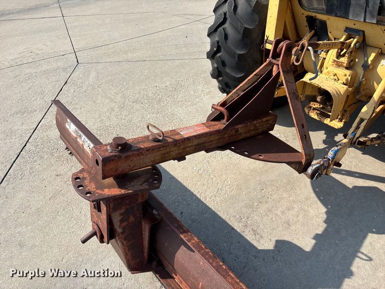image for item NM9921 1990 Ford 250C tractor