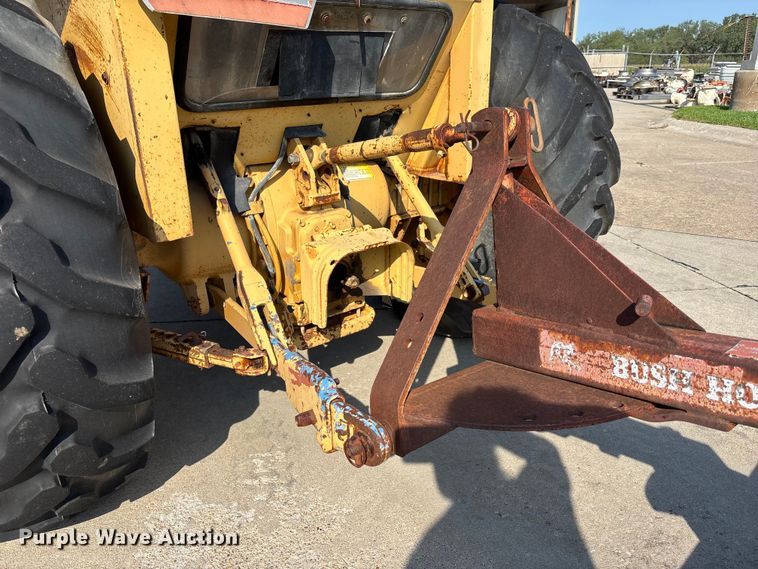 image for item NM9921 1990 Ford 250C tractor
