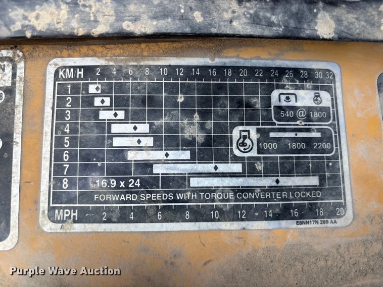 image for item NM9921 1990 Ford 250C tractor