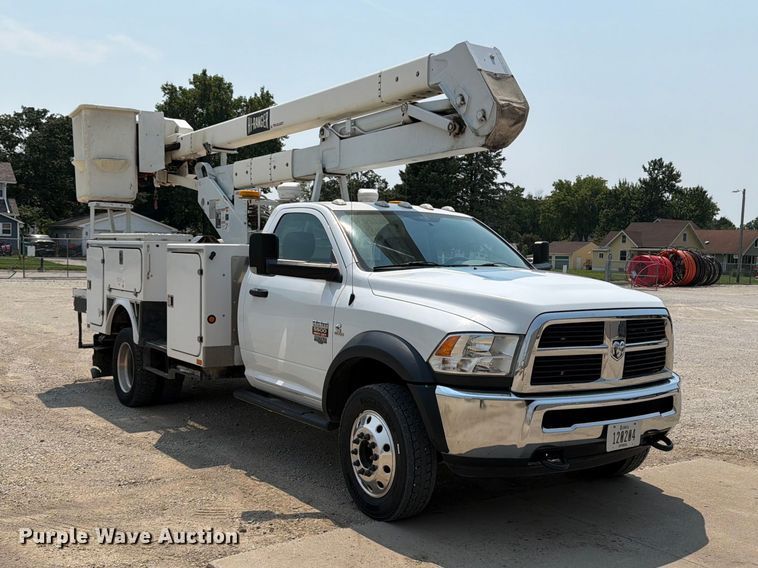image for item OE9669 2012 Ram 5500 HD bucket truck