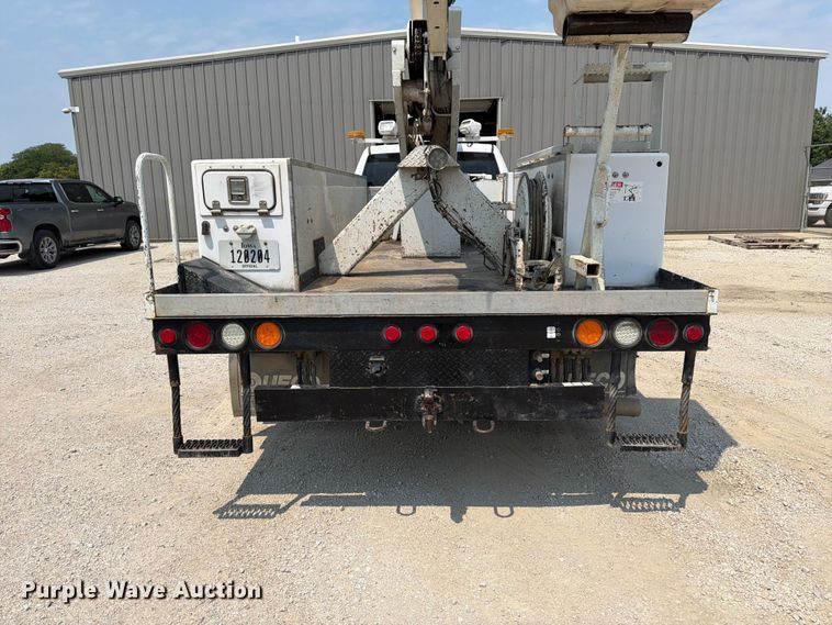 image for item OE9669 2012 Ram 5500 HD bucket truck