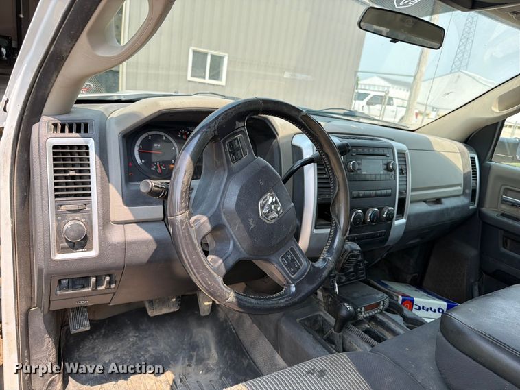 image for item OE9669 2012 Ram 5500 HD bucket truck