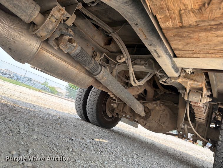 image for item OE9669 2012 Ram 5500 HD bucket truck