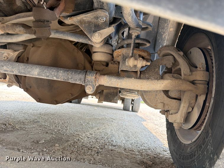image for item OE9669 2012 Ram 5500 HD bucket truck