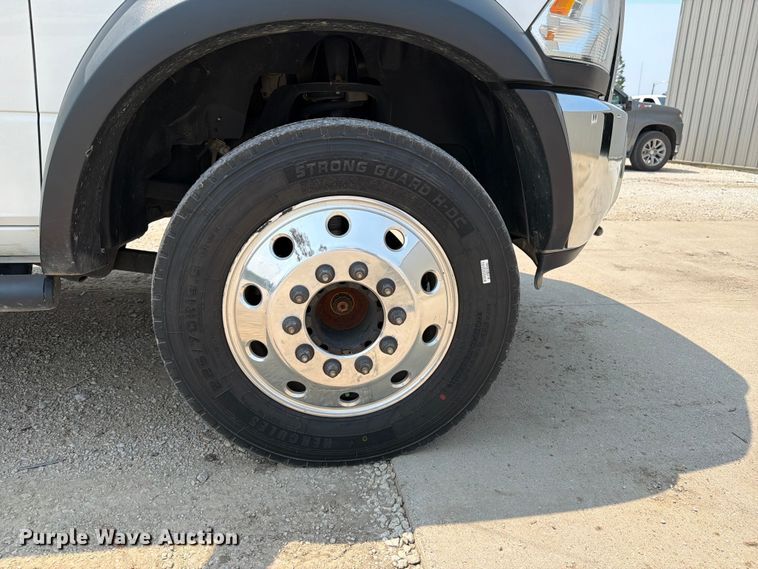 image for item OE9669 2012 Ram 5500 HD bucket truck