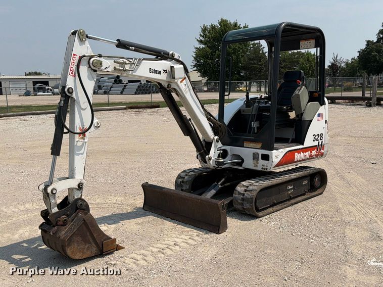 2002 Bobcat 328D mini excavator