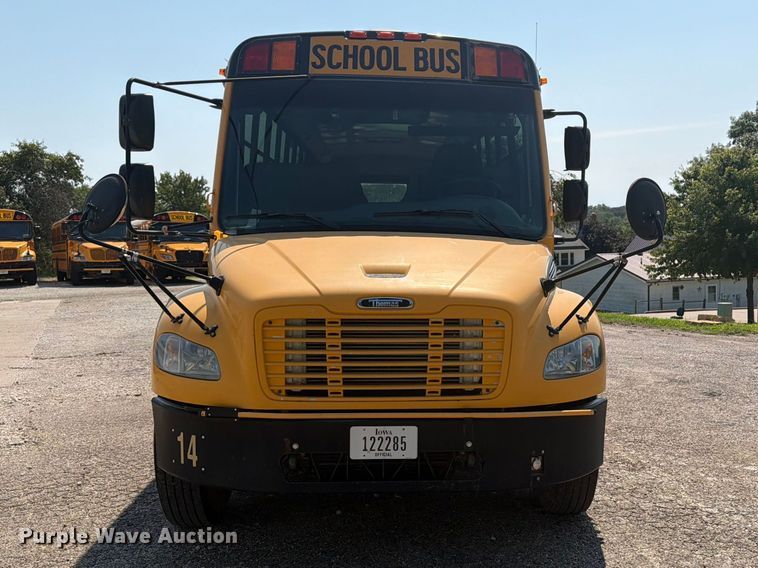 image for item OE9694 2014 Freightliner school bus