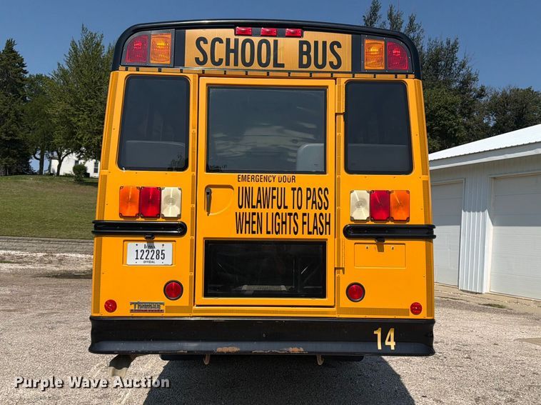 image for item OE9694 2014 Freightliner school bus