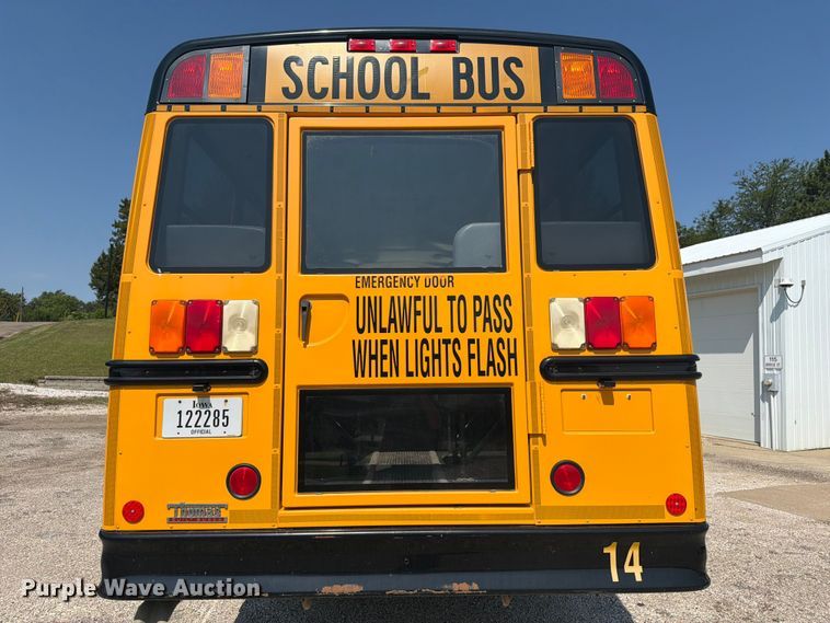 image for item OE9694 2014 Freightliner school bus