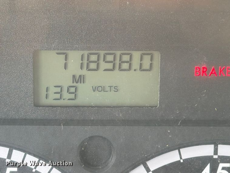 image for item OE9694 2014 Freightliner school bus