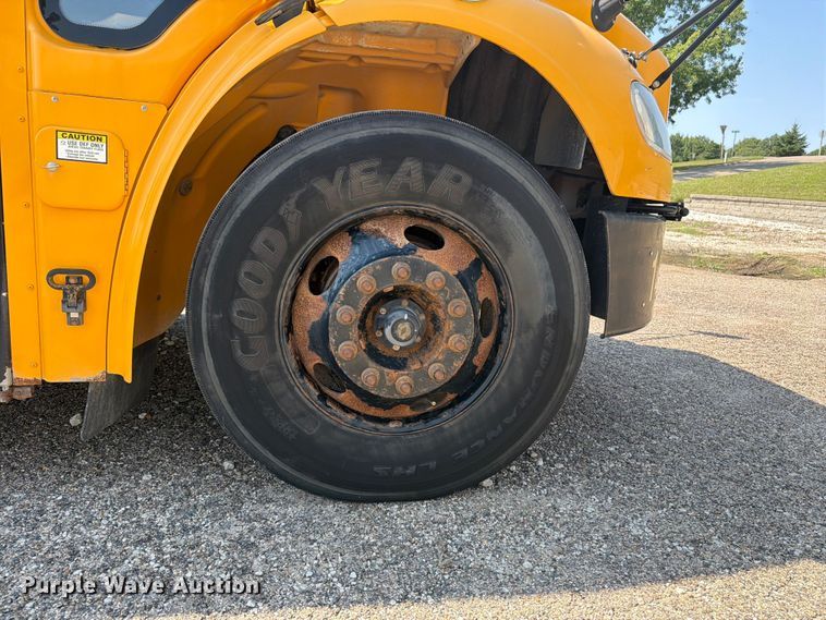 image for item OE9694 2014 Freightliner school bus