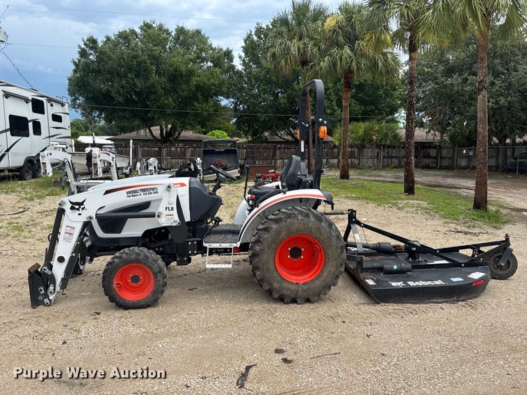 image for item DV7263 2023 Bobcat CT2040 MFWD tractor