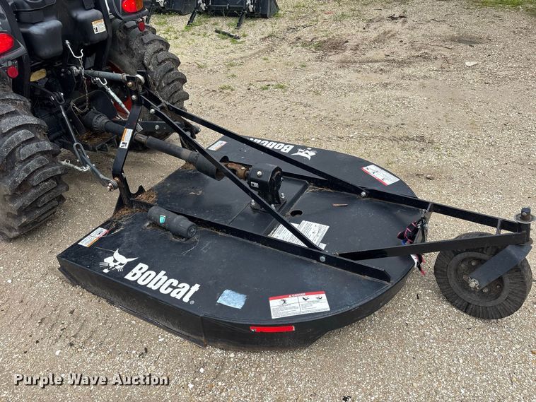 image for item DV7263 2023 Bobcat CT2040 MFWD tractor