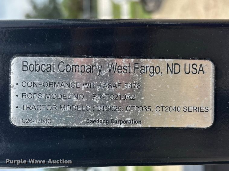 image for item DV7263 2023 Bobcat CT2040 MFWD tractor