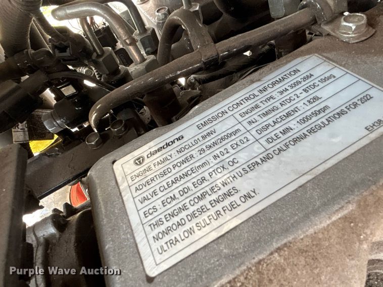 image for item DV7263 2023 Bobcat CT2040 MFWD tractor