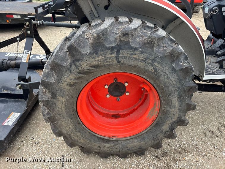 image for item DV7263 2023 Bobcat CT2040 MFWD tractor