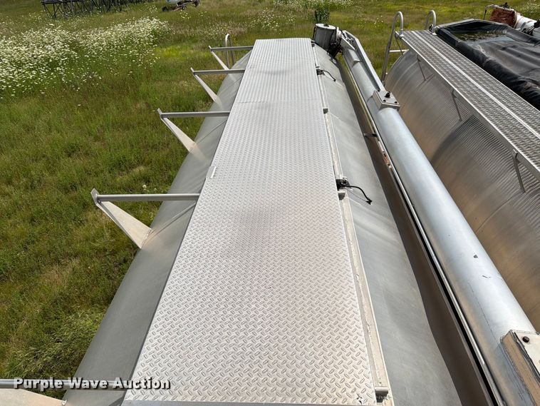 image for item DV8539 2007 Pacer Cei Equipment Company, Inc. feed delivery trailer