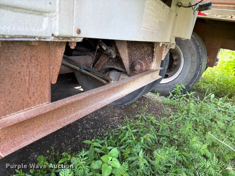 image for item DV8539 2007 Pacer Cei Equipment Company, Inc. feed delivery trailer
