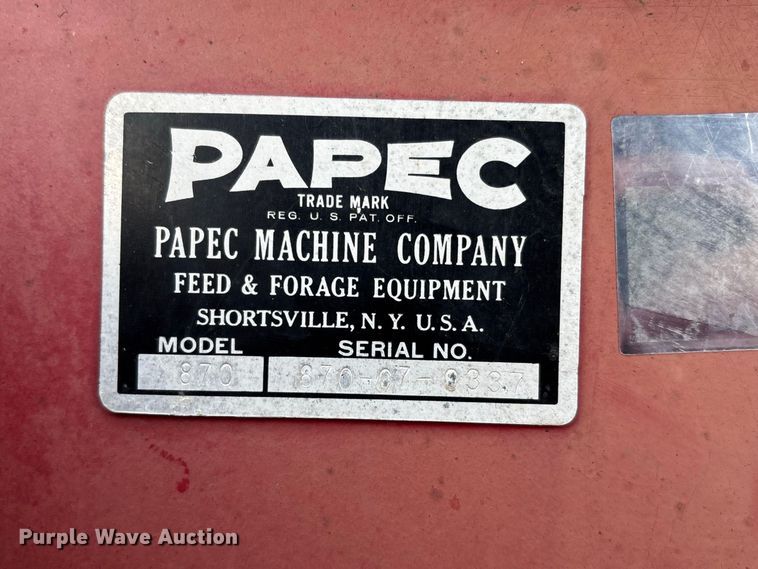 image for item DZ4521 Papec 870 feed grinder/mixer