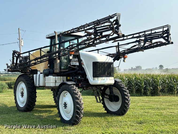 image for item DZ4522 Spra-Coupe 7650 sprayer
