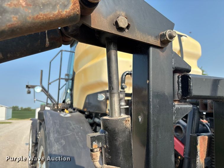 image for item DZ4522 Spra-Coupe 7650 sprayer