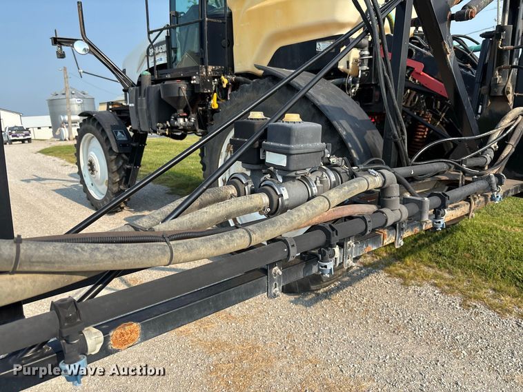 image for item DZ4522 Spra-Coupe 7650 sprayer