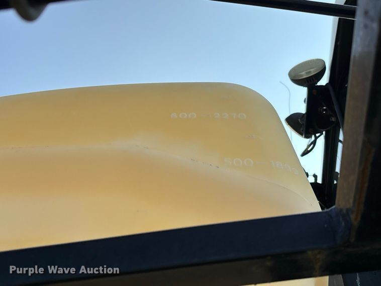 image for item DZ4522 Spra-Coupe 7650 sprayer