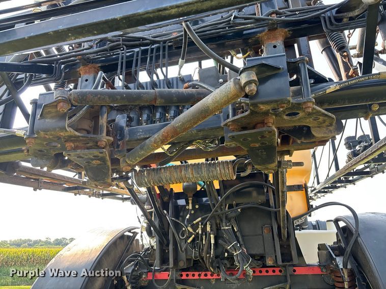image for item DZ4522 Spra-Coupe 7650 sprayer