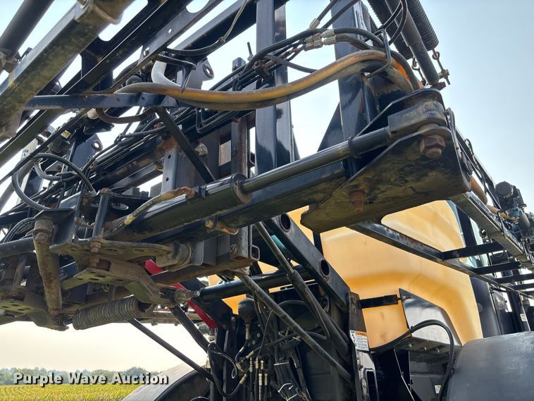 image for item DZ4522 Spra-Coupe 7650 sprayer