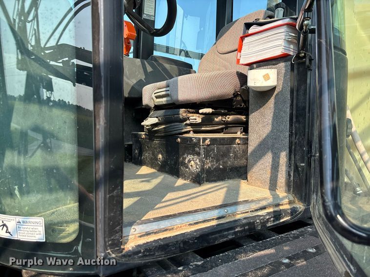 image for item DZ4522 Spra-Coupe 7650 sprayer