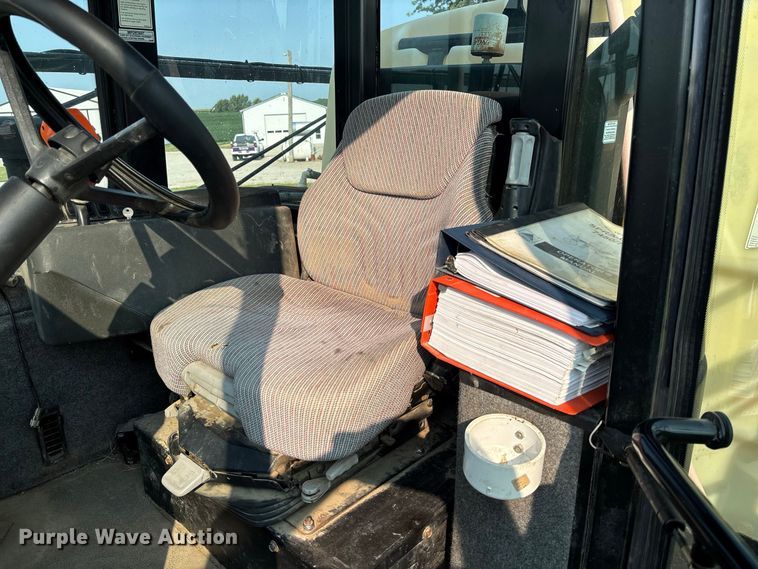 image for item DZ4522 Spra-Coupe 7650 sprayer