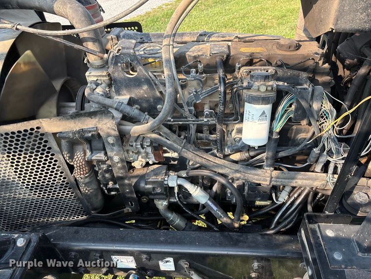 image for item DZ4522 Spra-Coupe 7650 sprayer