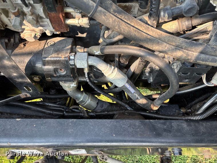image for item DZ4522 Spra-Coupe 7650 sprayer