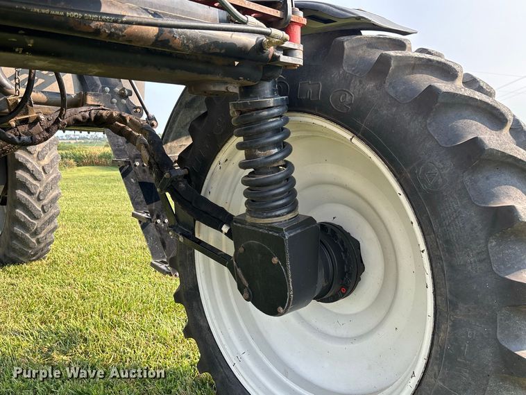 image for item DZ4522 Spra-Coupe 7650 sprayer
