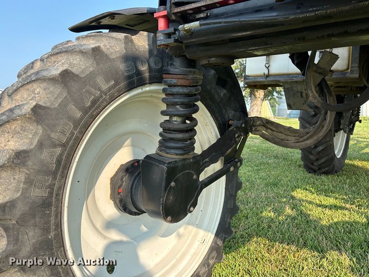 image for item DZ4522 Spra-Coupe 7650 sprayer