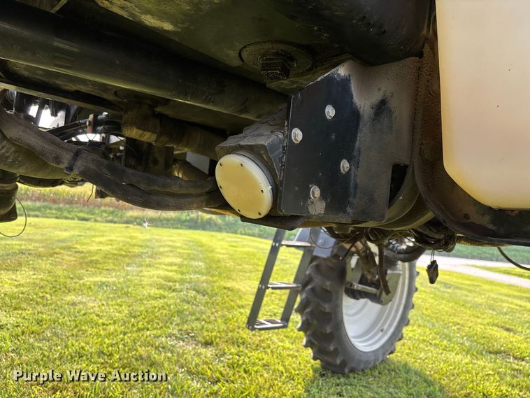 image for item DZ4522 Spra-Coupe 7650 sprayer
