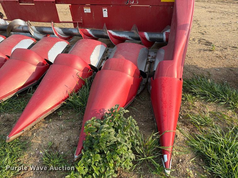 image for item EA0419 2010 Case IH 3408-30 corn head