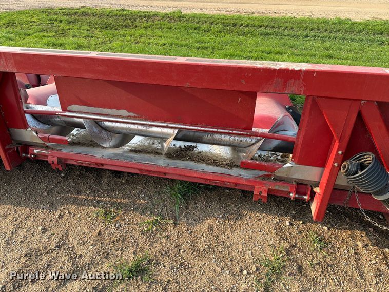 image for item EA0419 2010 Case IH 3408-30 corn head