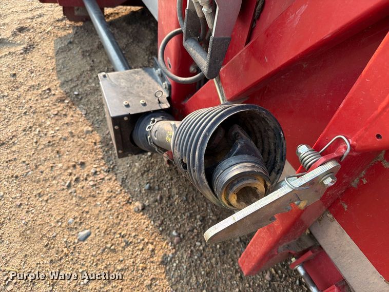 image for item EA0419 2010 Case IH 3408-30 corn head