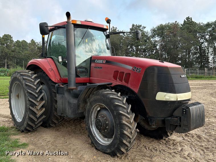 image for item EA0422 2009 Case IH Magnum 215 MFWD tractor