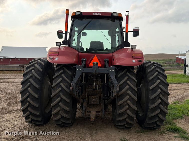image for item EA0422 2009 Case IH Magnum 215 MFWD tractor