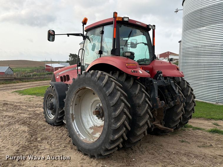 image for item EA0422 2009 Case IH Magnum 215 MFWD tractor