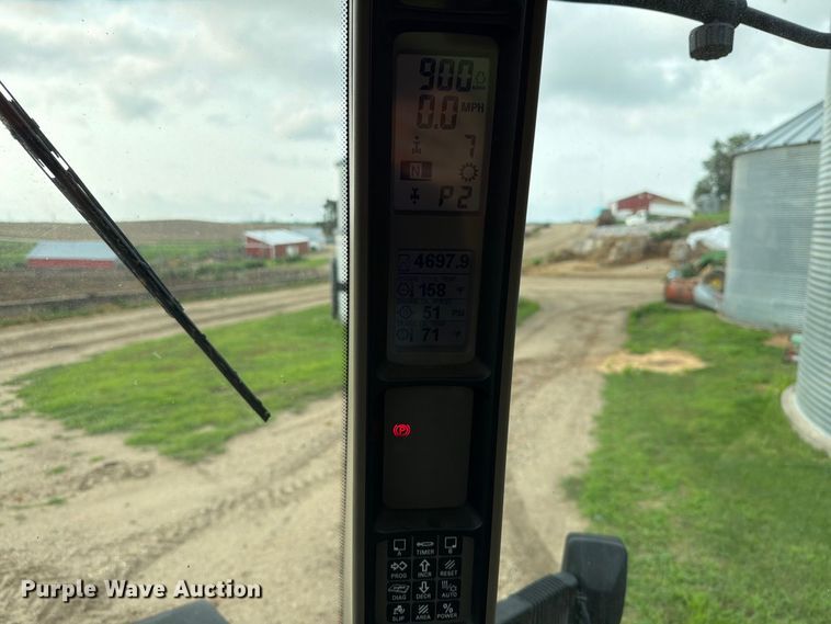 image for item EA0422 2009 Case IH Magnum 215 MFWD tractor