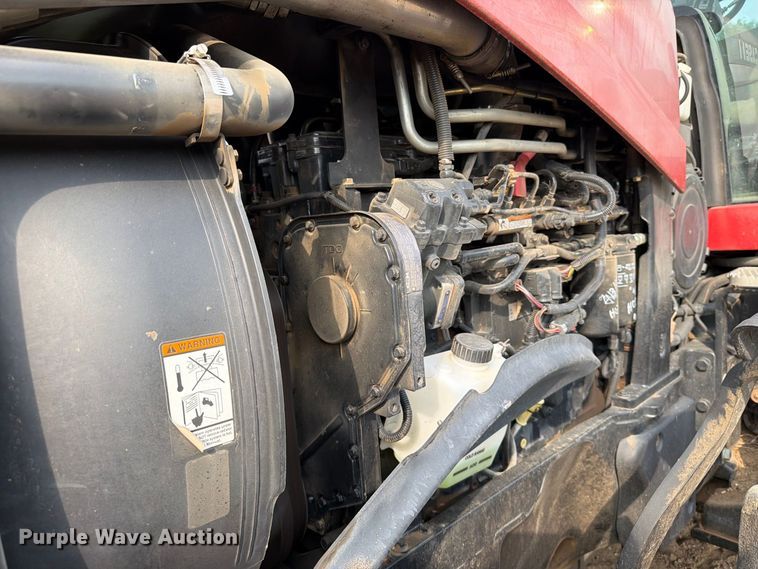 image for item EA0422 2009 Case IH Magnum 215 MFWD tractor
