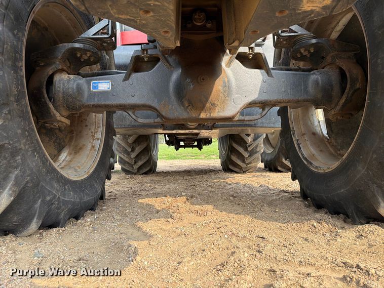 image for item EA0422 2009 Case IH Magnum 215 MFWD tractor