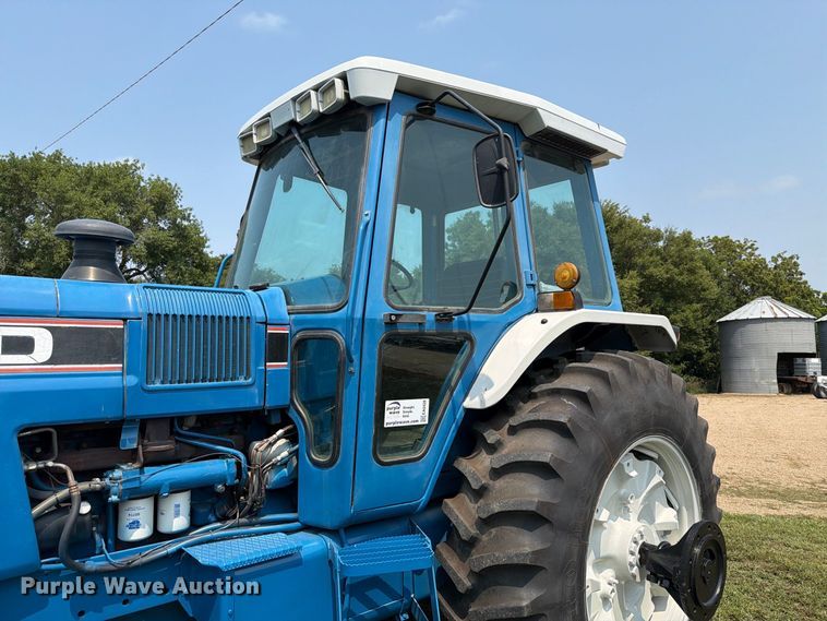 image for item EA0428 Ford TW-35 MFWD tractor
